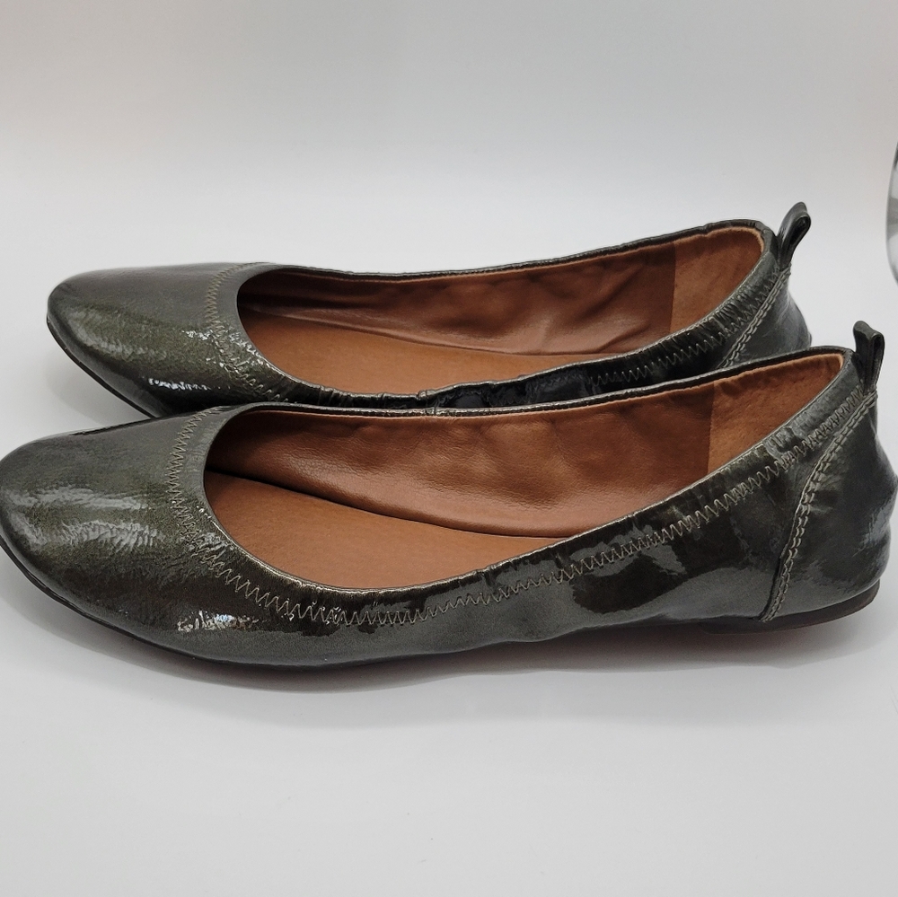 Lucky Brand Mettalic Olive Green Flat Shoes Women's size 9.5